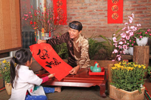 Đi tìm vàng son trên phố