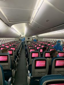 Vietnam Airlines chuyên chở công dân Anh và công dân Việt Nam hồi hương