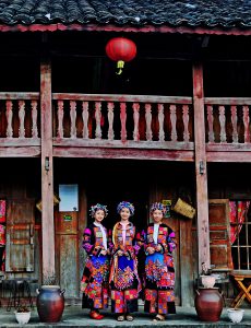 15- Thiếu nữ Lô Lô – Huỳnh Mỹ Thuận