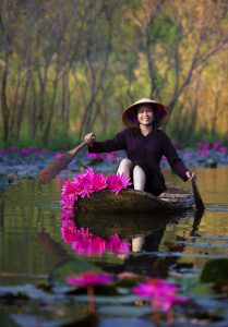 25- Mùa thu suối Yến – Nguyễn Hữu Thông