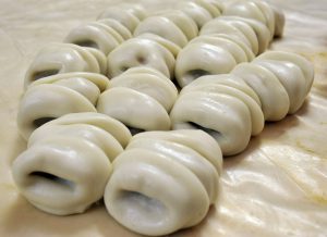 Bánh giầy Quán Gánh