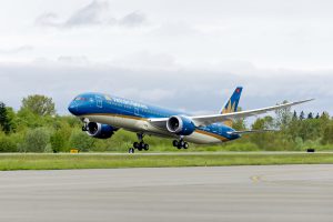 Hàng nghìn ưu đãi vé máy bay, gói du lịch hấp dẫn tại “Vietnam Airlines Festa – Hè vẫy gọi”
