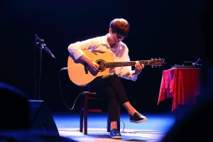 Dòng Guitar độc tấu mới nhất ở Việt Nam