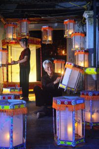 140- Lên đèn – Ngô Quý Đức