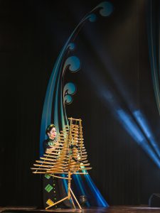 155- Suối đàn T rưng – Nguyễn Quốc Hùng