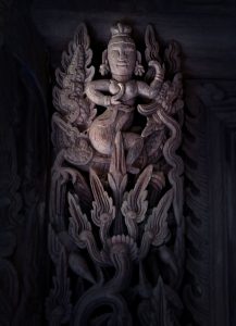 Vẻ đẹp của nàng tiên trong kiến trúc Việt