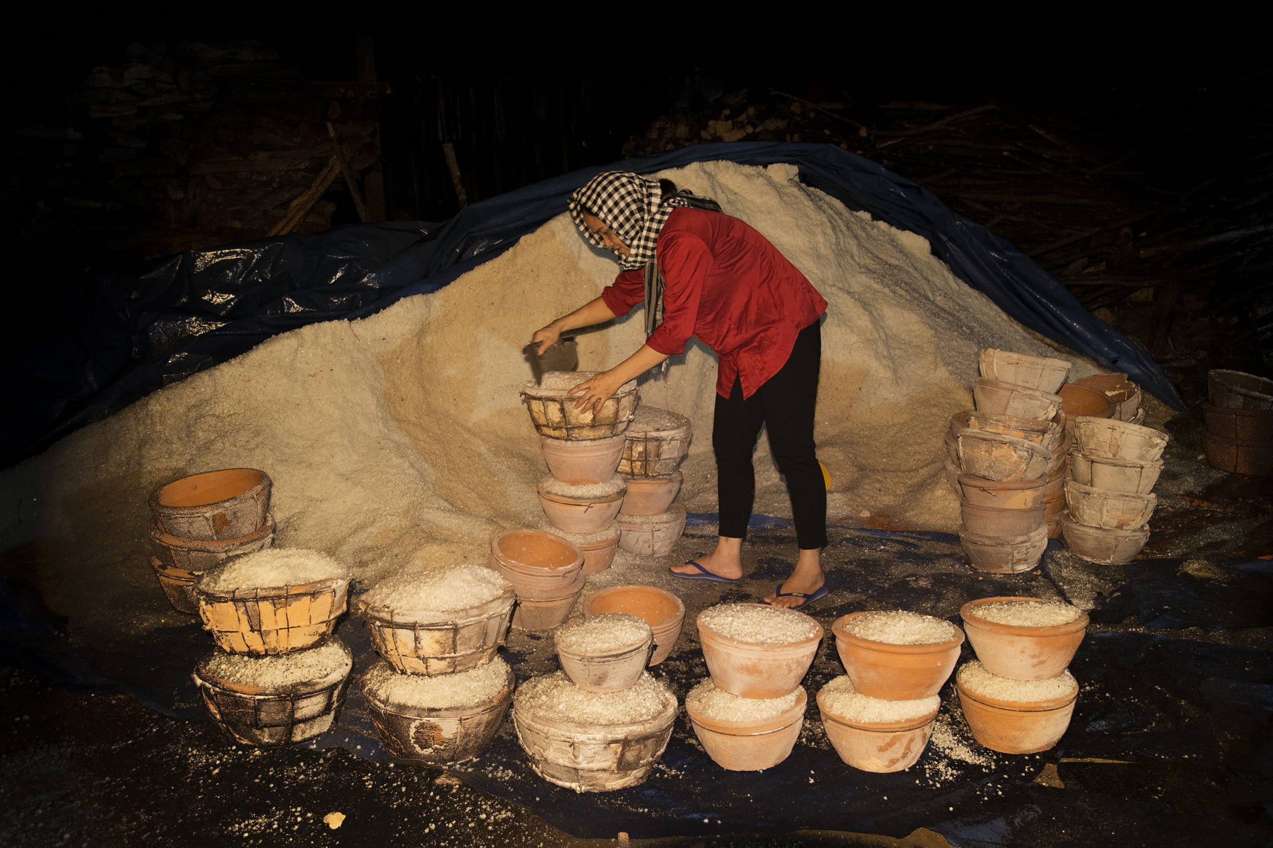 96- Nhọc nhằn nghề Muối Tuyết Diêm – Trần Quỳ