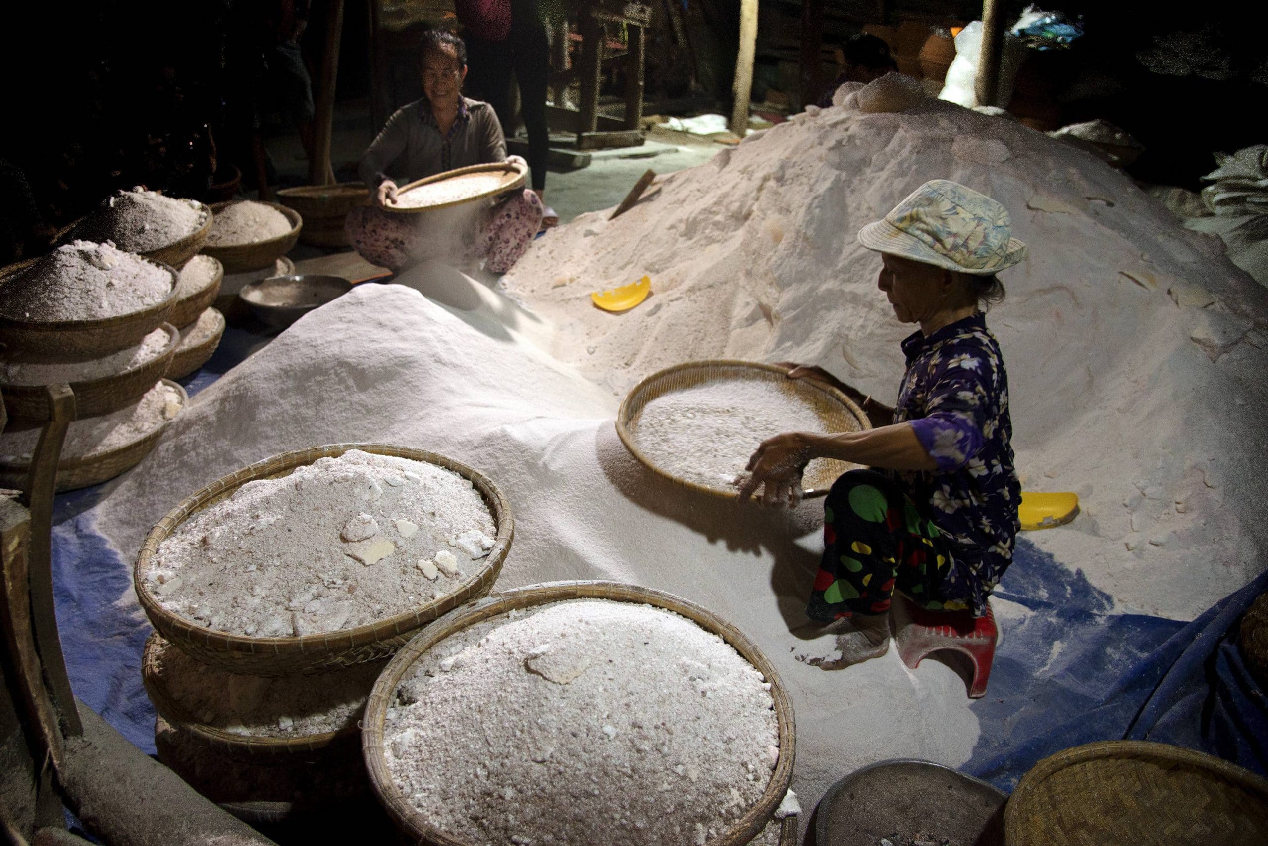 96- Nhọc nhằn nghề Muối Tuyết Diêm – Trần Quỳ