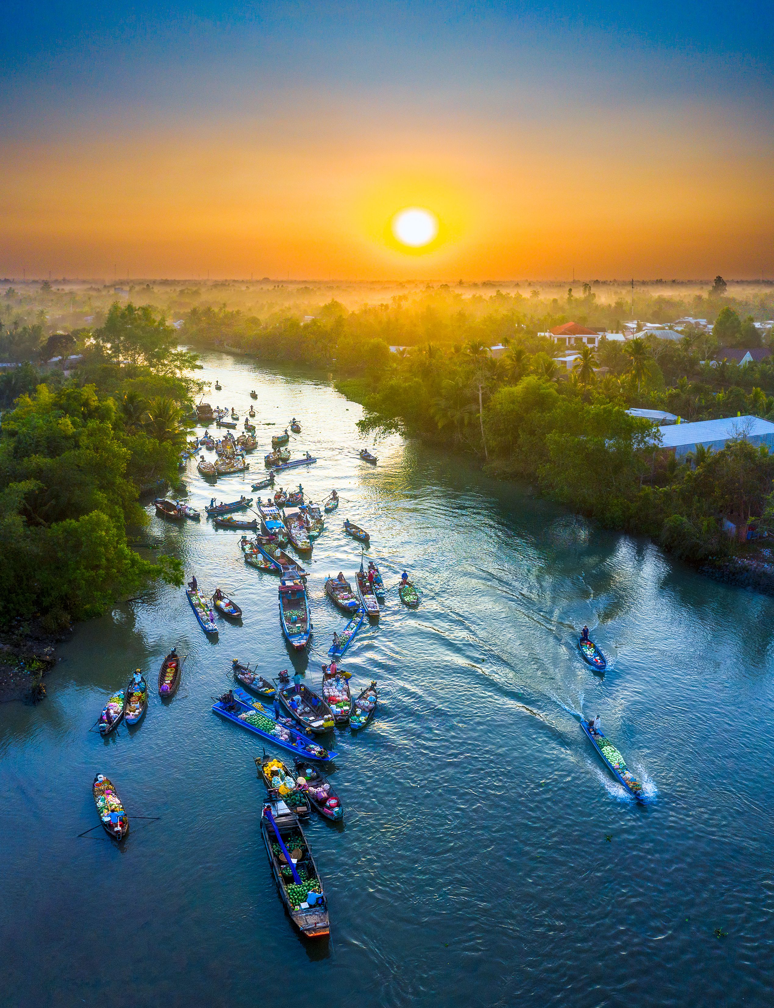 221- Phong Điền họp chợ mùa xuân – Nguyễn Ngọc Luân