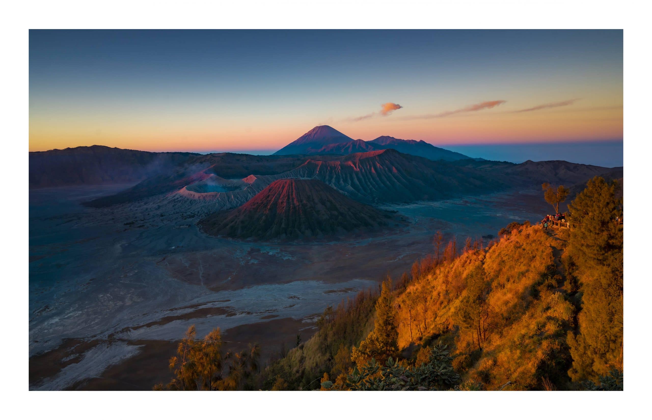 77- Núi lửa Bromo – Mai Thành Chương