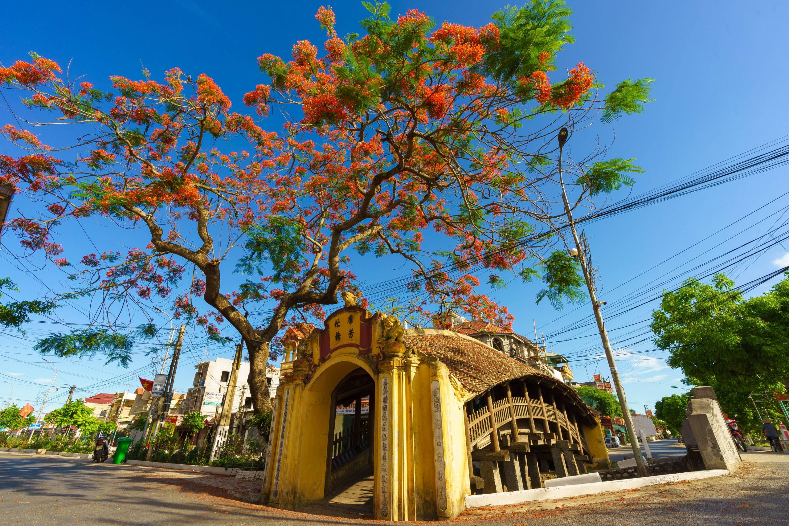 64- Cầu ngói Chợ Lương – Trương Công Hiệp