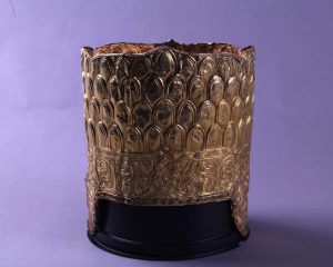 Lotus on the artifacts