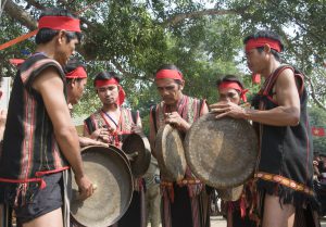 Thẩm âm cồng chiêng