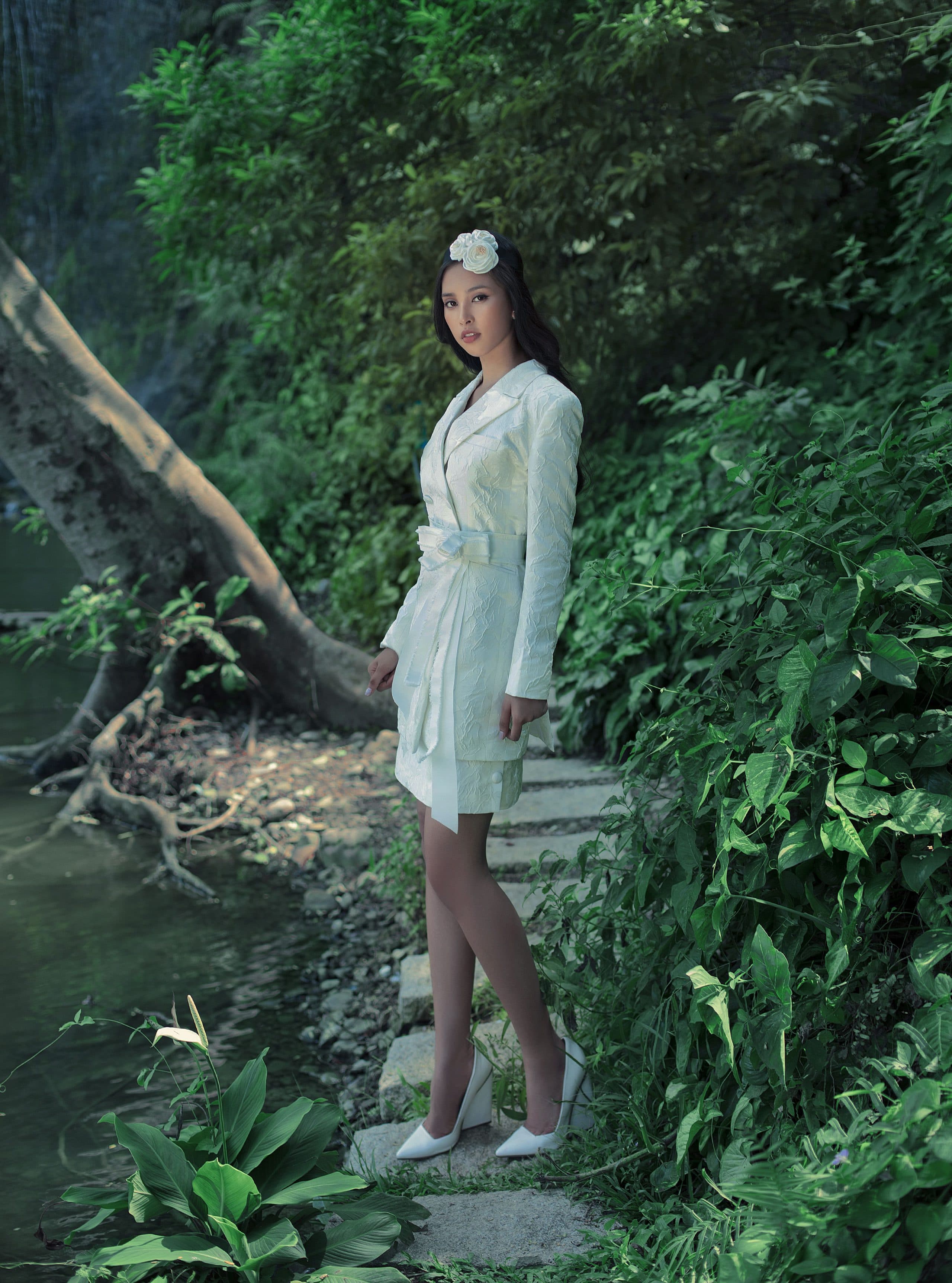 Em về tinh khôi