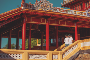 VuNgoc&Son giới thiệu show diễn Vàng Son tại Huế