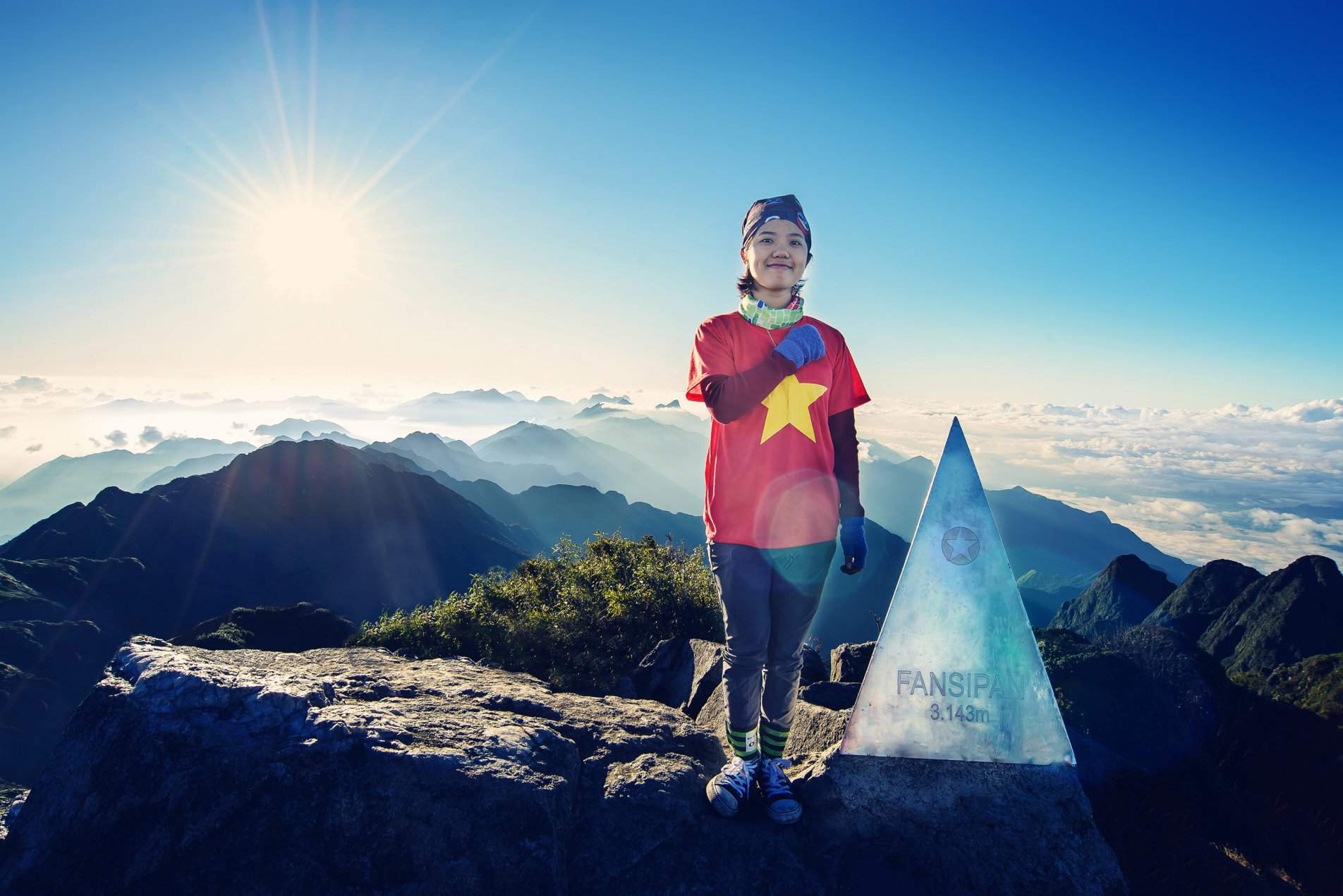 Tự hào chinh phục đỉnh Fansipang