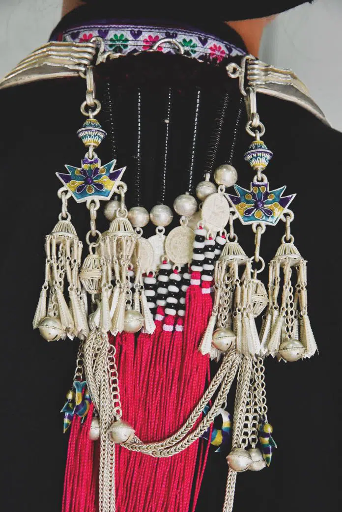 nhung-day-xa-tich-bac-gan-sau-vong-co-cua-dan-toc-dao-khau