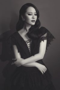 Phạm Thuỳ Dung – Tiếng hát từ mặt trăng