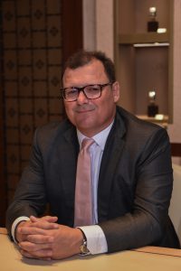 Chiếc đồng hồ của những khoảnh khắc đẹp đẽ