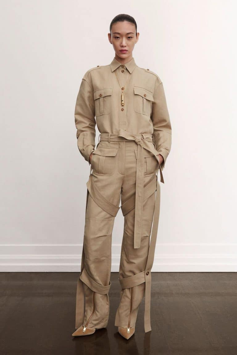 00001-Burberry-Pre-Fall-21