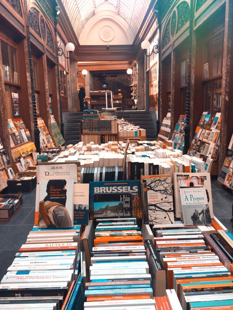 689A89CE D86A 4E8C B214 03764D72BBB3 768x1024