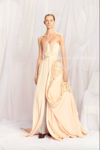 Chất liệu tafta và gấm trở lại trong xu hướng áo dài Tết 2026