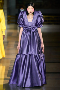 Ở nhà đọc sách: Món quà Giáng sinh đặc biệt cho người hướng nội