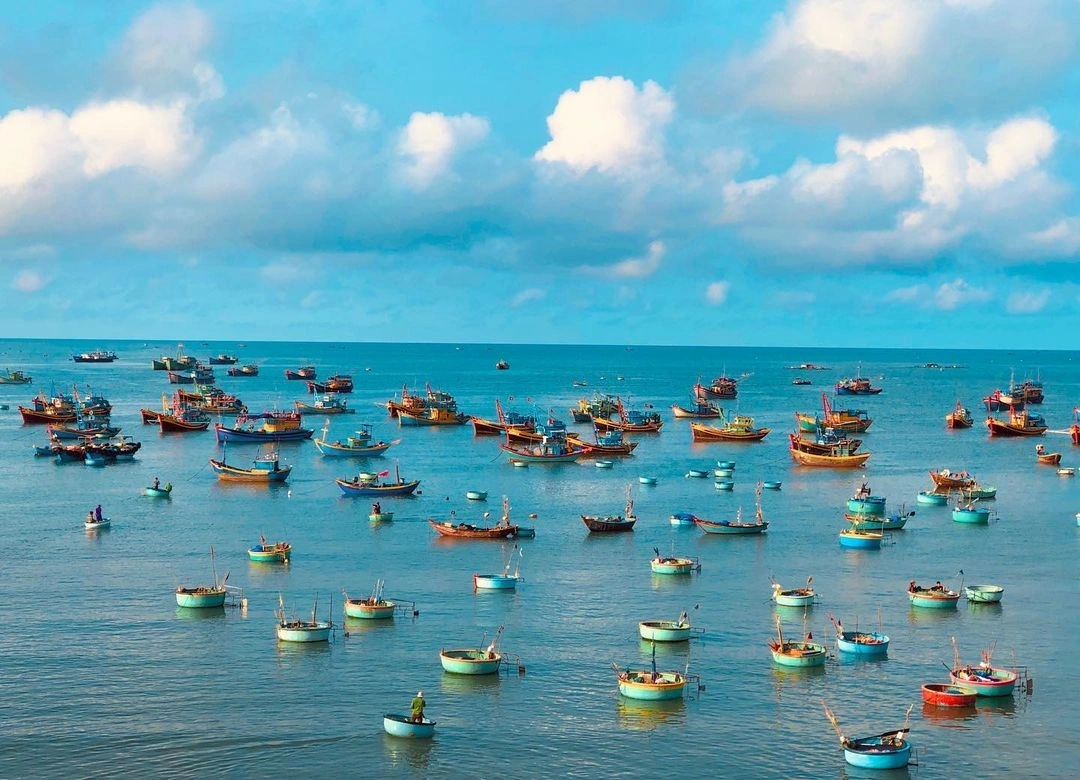Phan Thiết chưa bao giờ hạ nhiệt bởi những trải nghiệm độc đáo mà nơi này mang lại