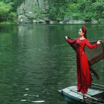 Thanh lịch và cao quý như người phụ nữ Á Đông