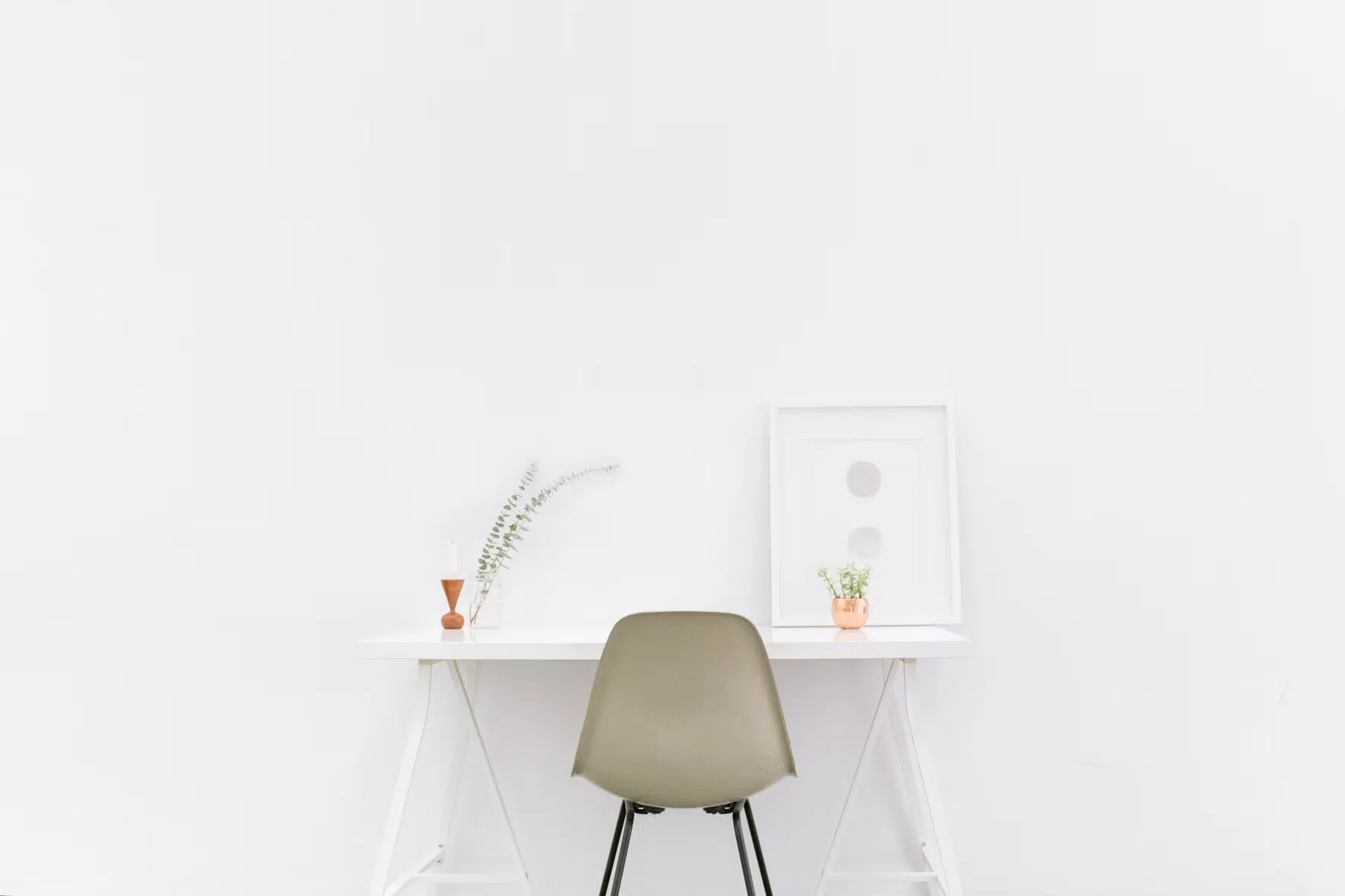 Phong cách sống minimalism thể hiện qua nội thất, sắp xếp đồ đạc