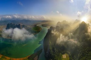 Huyền thoại sông Gianh