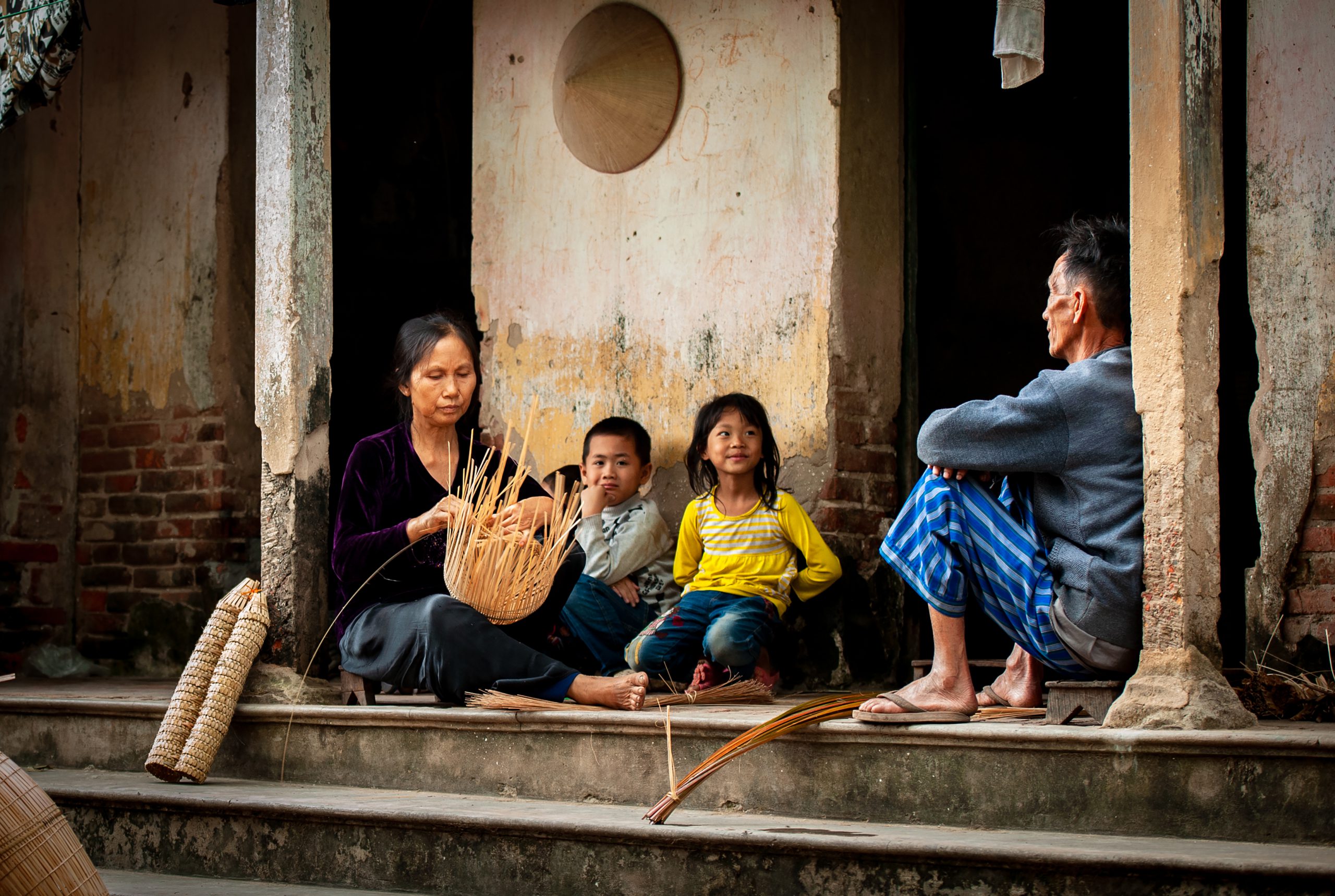 18. Thủ Sỹ nét đẹp hồn quê – Vũ Văn Long