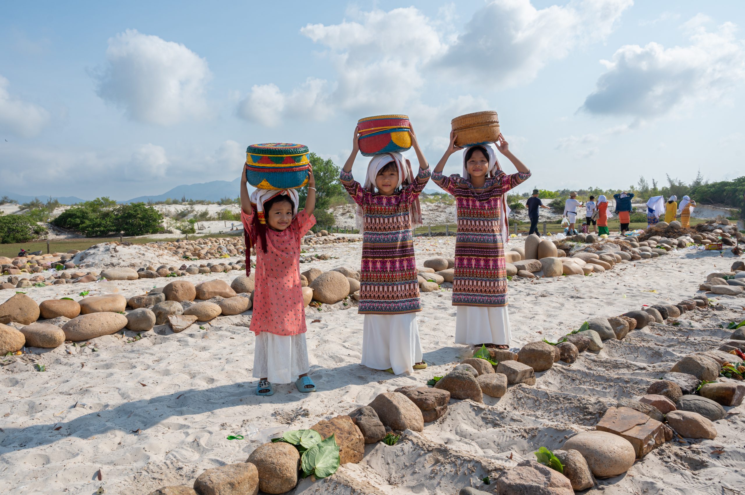 5. Lễ hội Ramưwan của đồng bào Chăm Bà Ni – Nguyễn Văn Anh