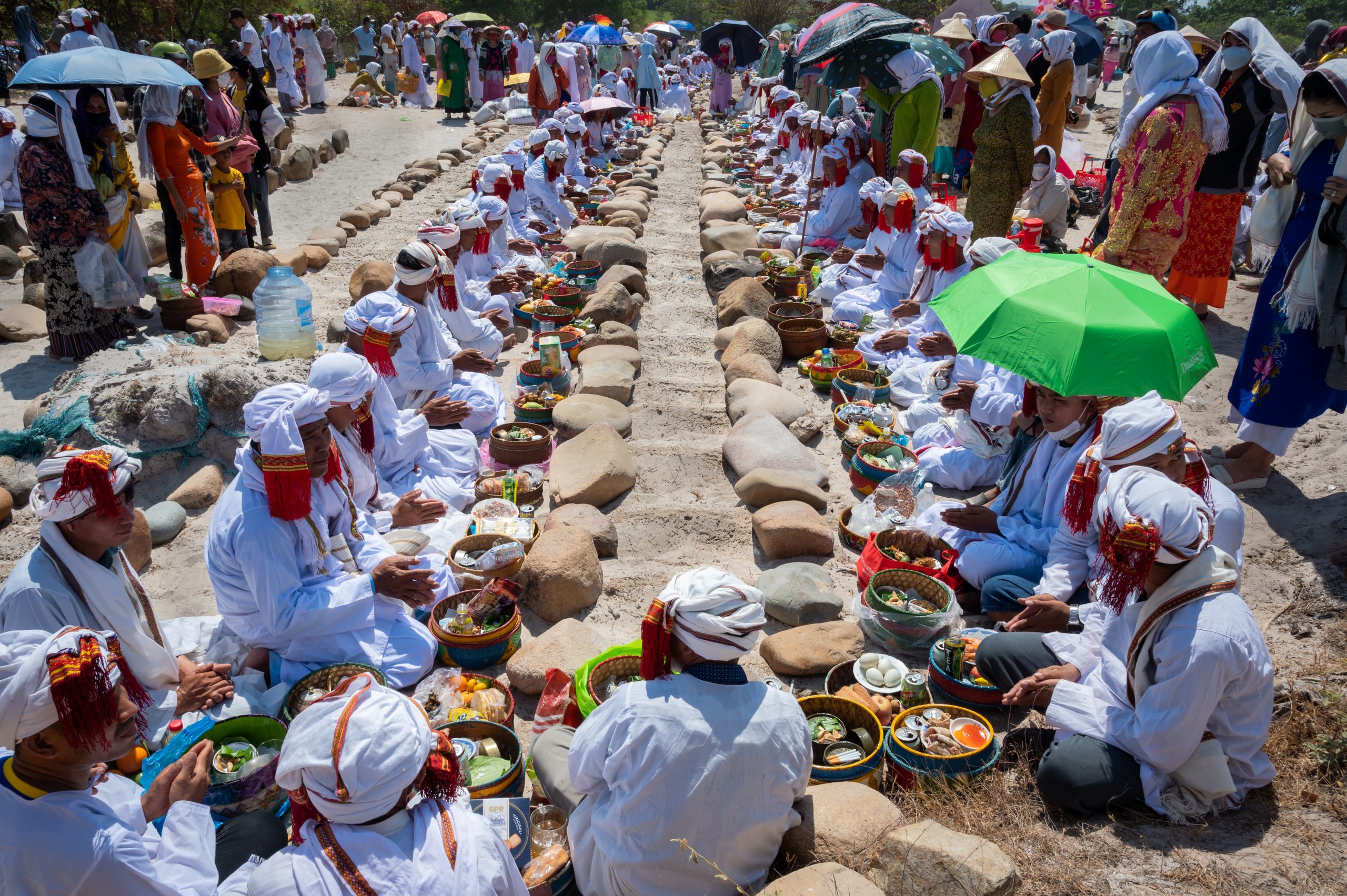 5. Lễ hội Ramưwan của đồng bào Chăm Bà Ni – Nguyễn Văn Anh