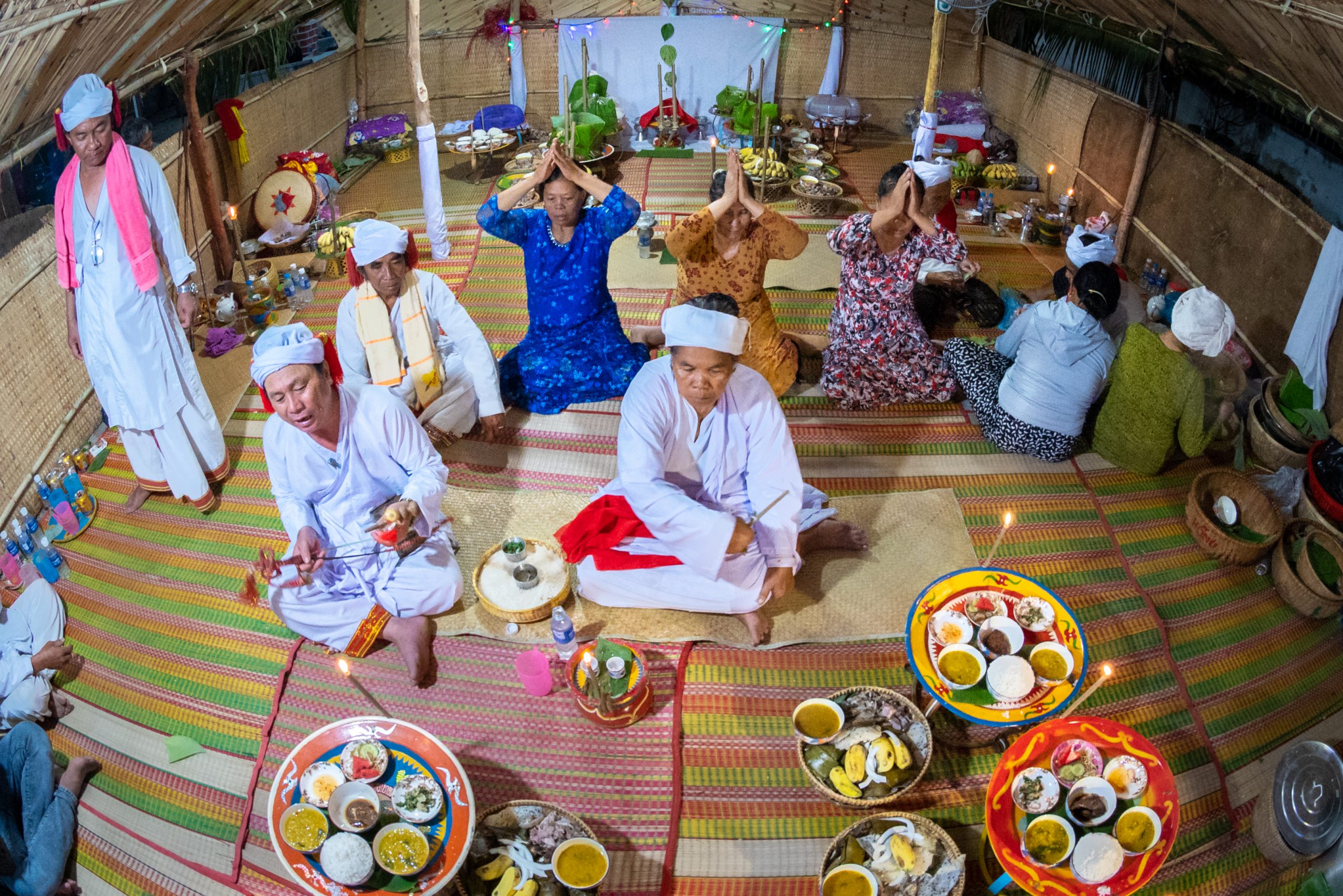 25.Lễ phong chức bà Bóng (Muh Pajơw) – Nguyễn Văn Anh