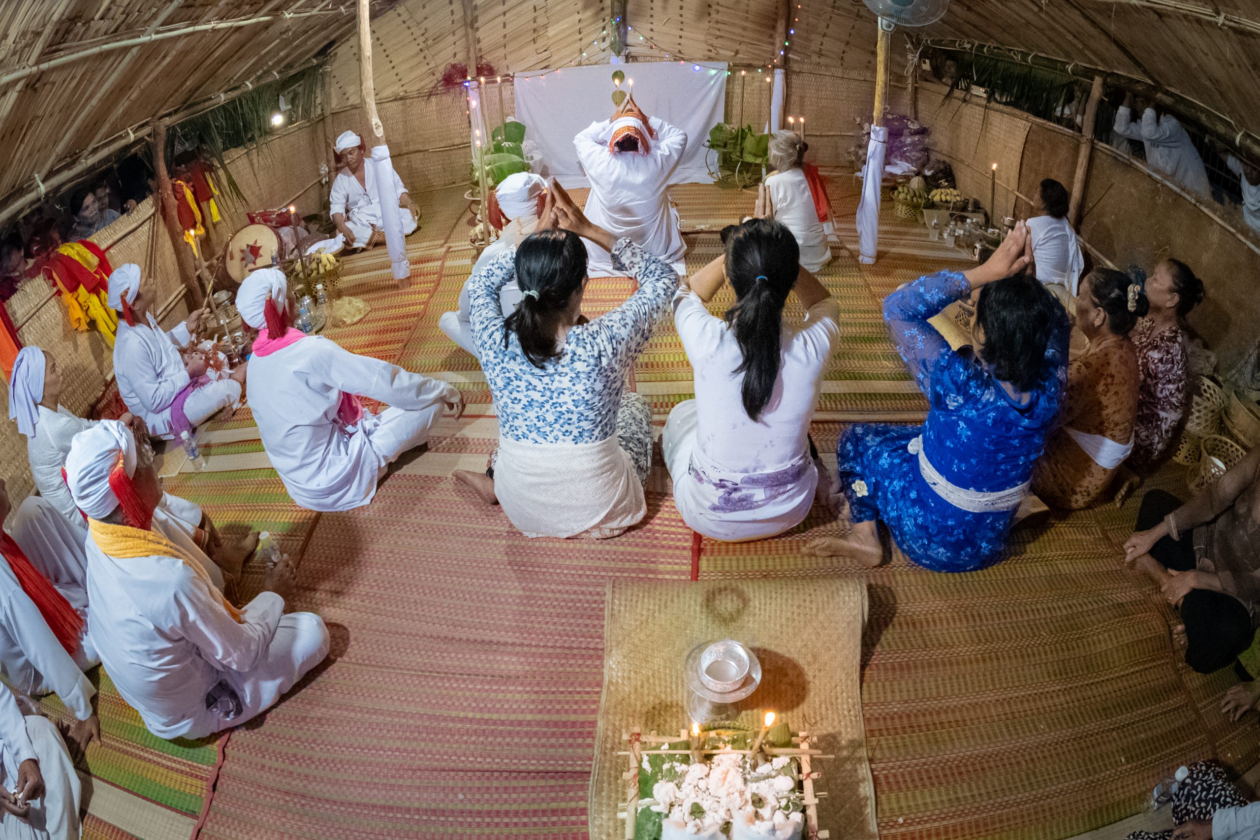 25.Lễ phong chức bà Bóng (Muh Pajơw) – Nguyễn Văn Anh