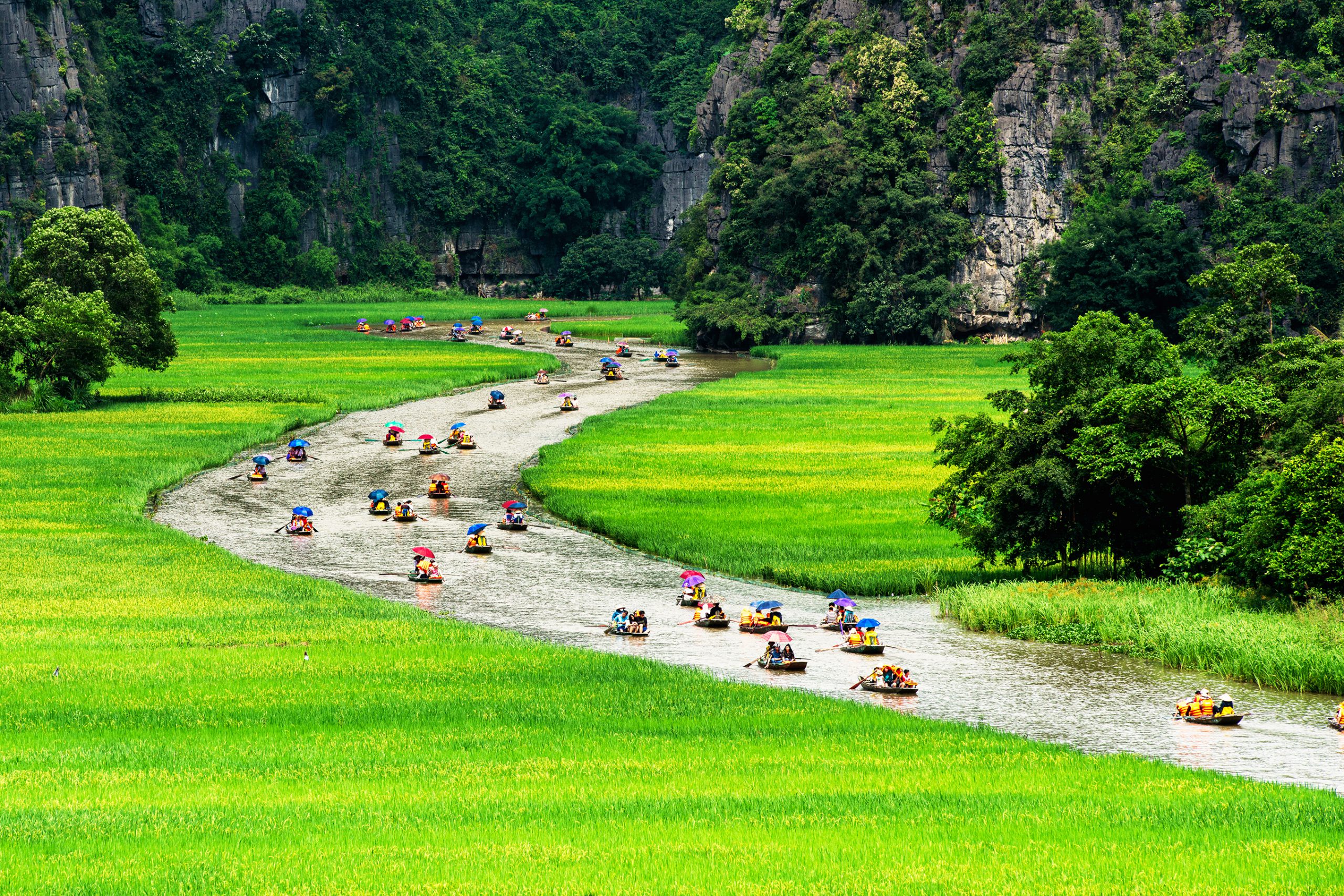 77.Tam Cốc Bích Động – Nguyễn Thị Thúy Hằng