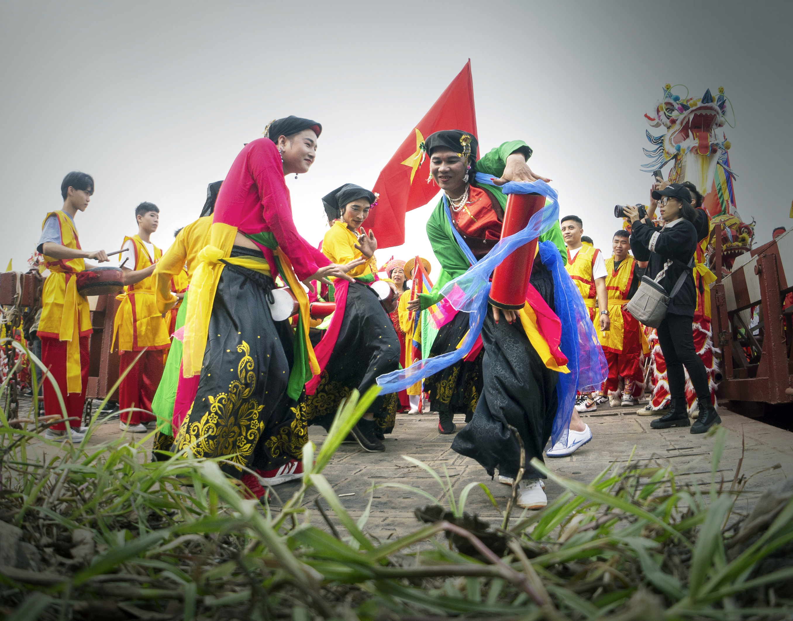 47.MÚA CON ĐĨ ĐÁNH BỒNG – Nguyễn Hữu Thanh