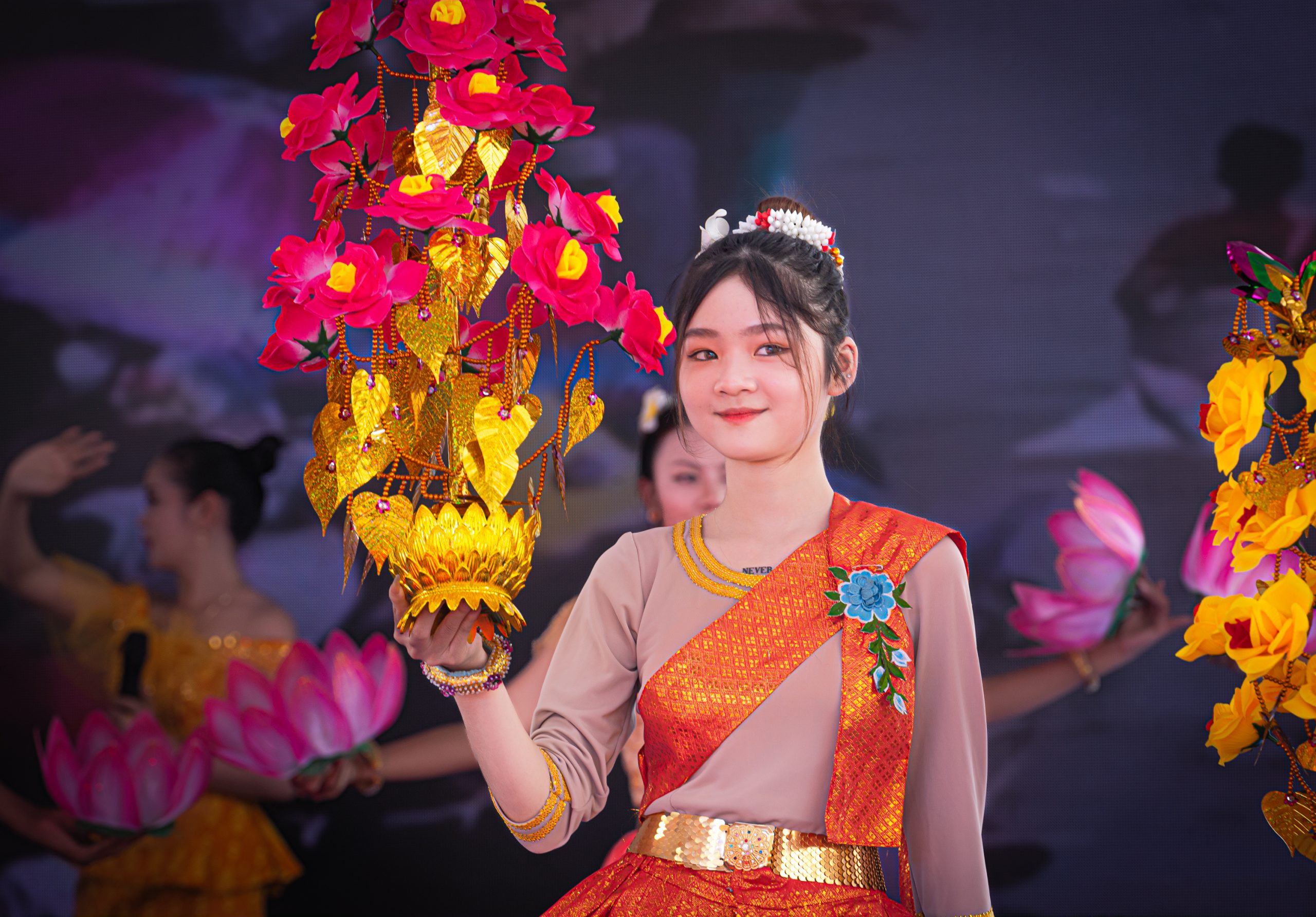 81.Đua ghe ngo Sóc Trăng – Huỳnh Trịnh Viễn Phương