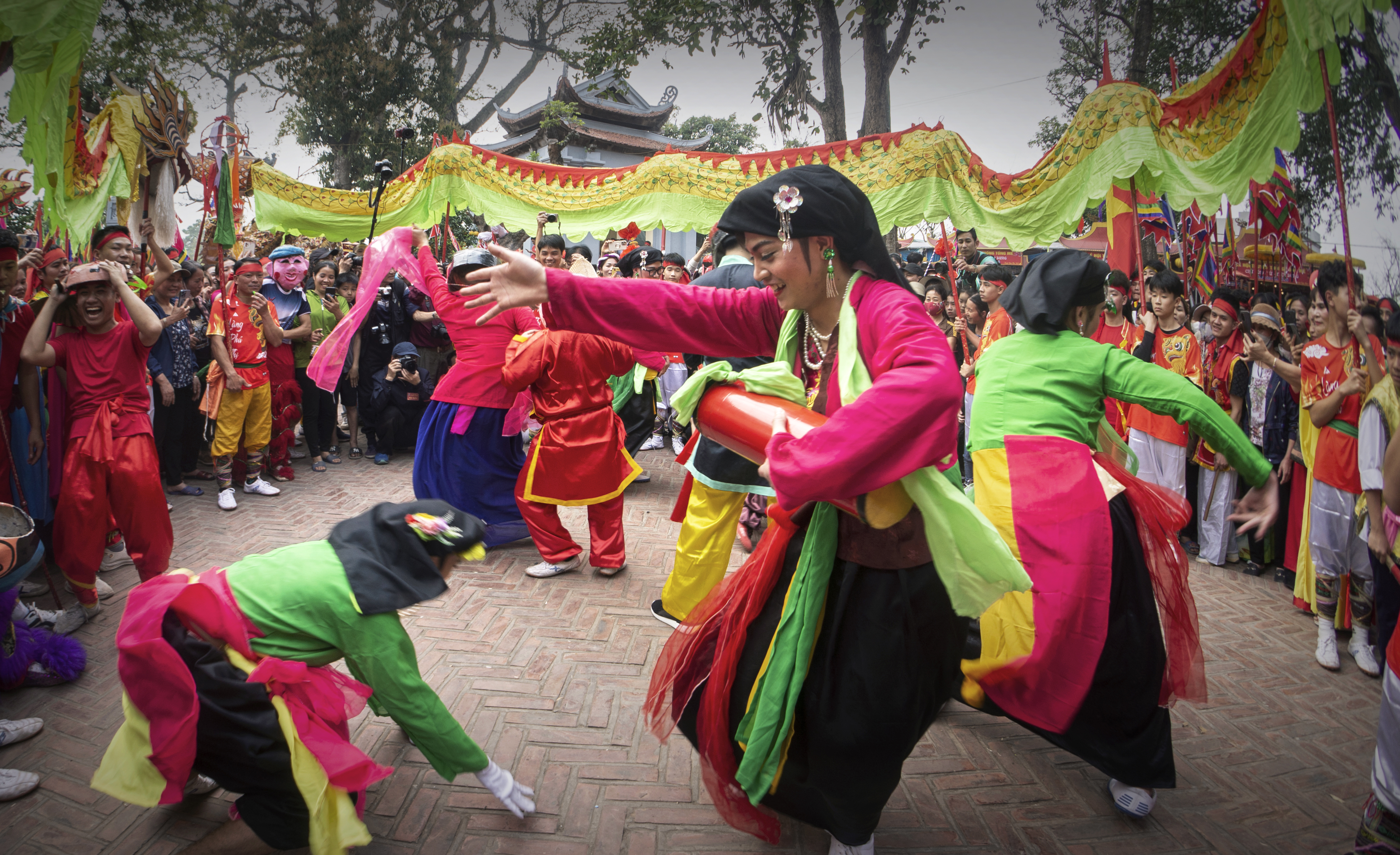 47.MÚA CON ĐĨ ĐÁNH BỒNG – Nguyễn Hữu Thanh