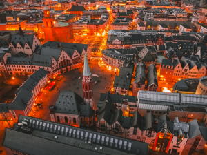 75.Bên dòng sông Main – Lê Trung Đức