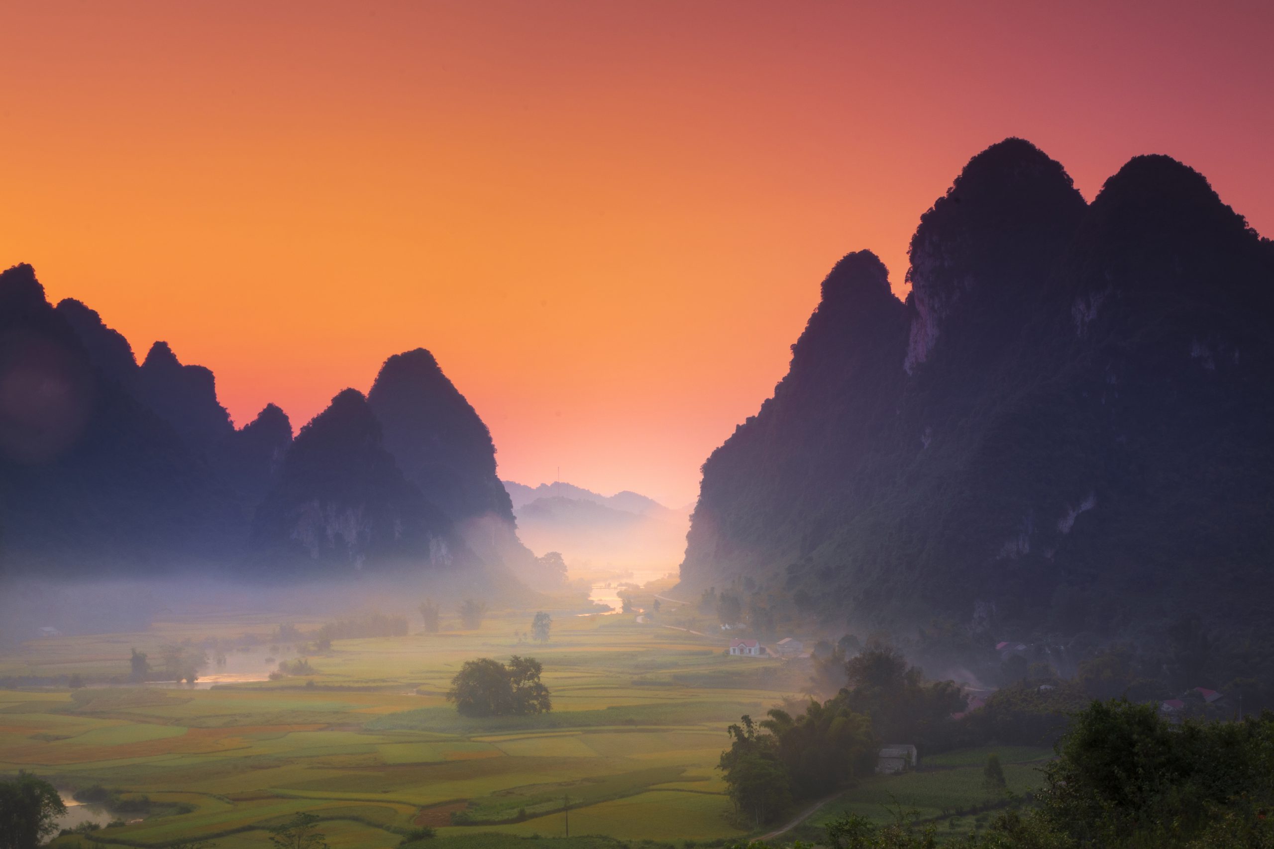 69.Nong nước Cao Bằng – Nguyễn Anh Tuấn