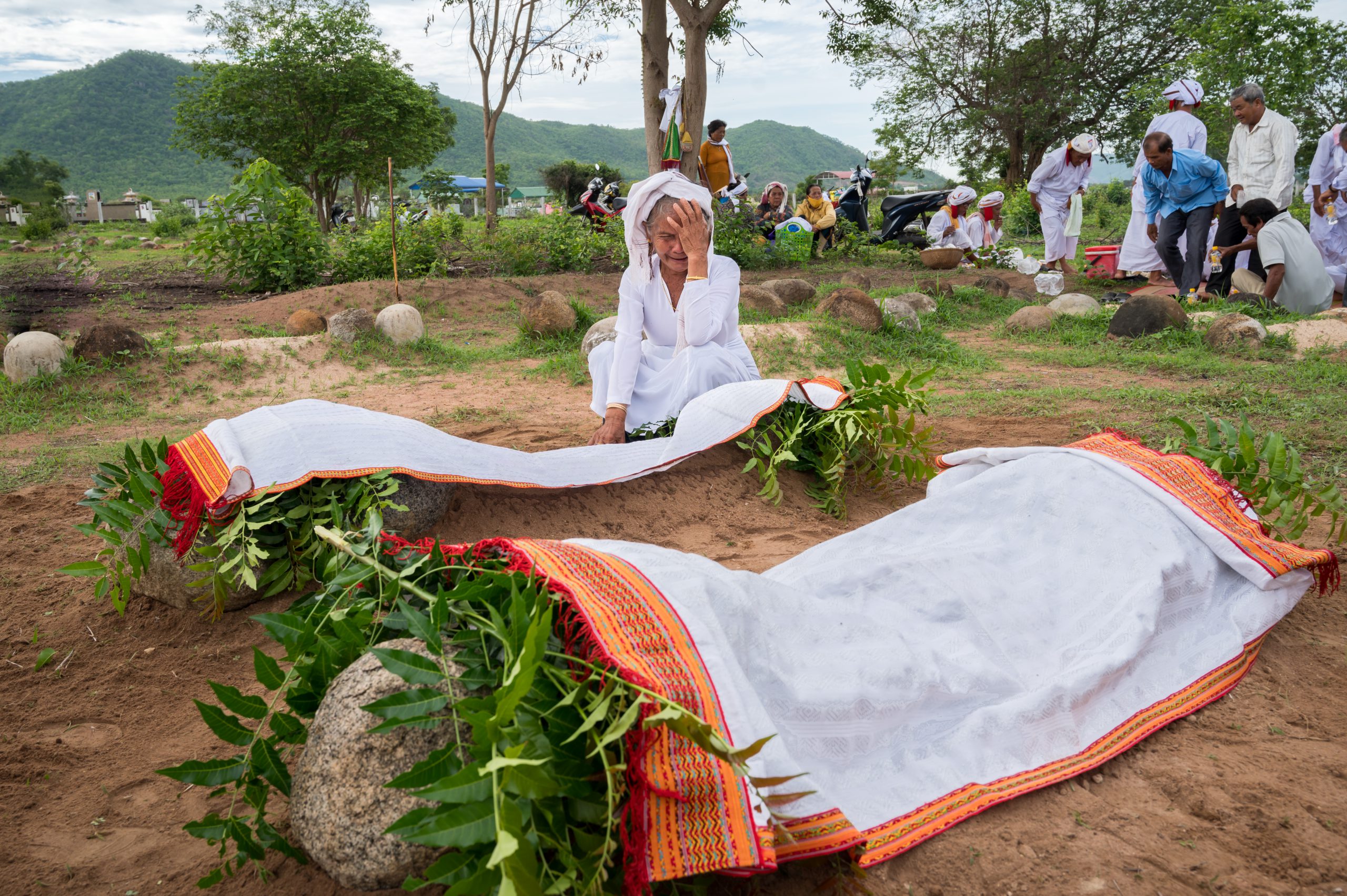 57.Lễ cúng tầng khô của đồng bào Chăm Bà Ni  -Nguyễn Văn Anh