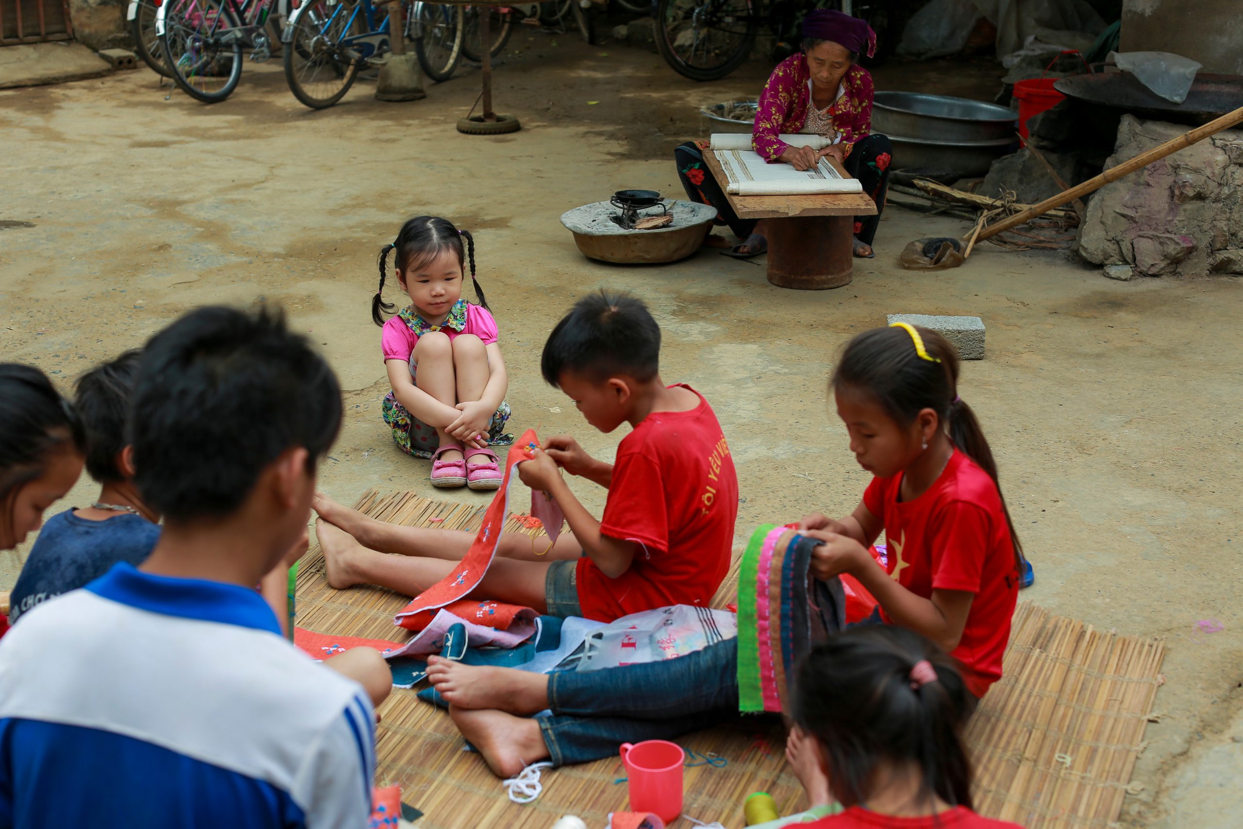 169. Dệt lanh Lùng Tám – An Thành Đạt