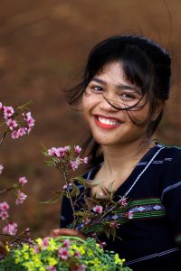 220. Thiếu nữ K’Ho ở Lạc Dương – An Thành Đạt