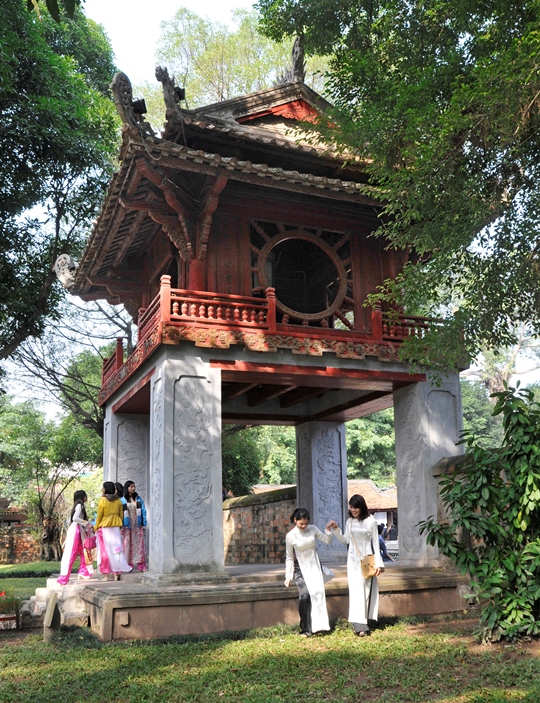 300. Khuê Văn Các – Lại Diễn Đàm
