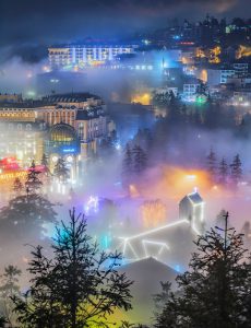 302. Giáo đường trong mây – Vũ Lâm