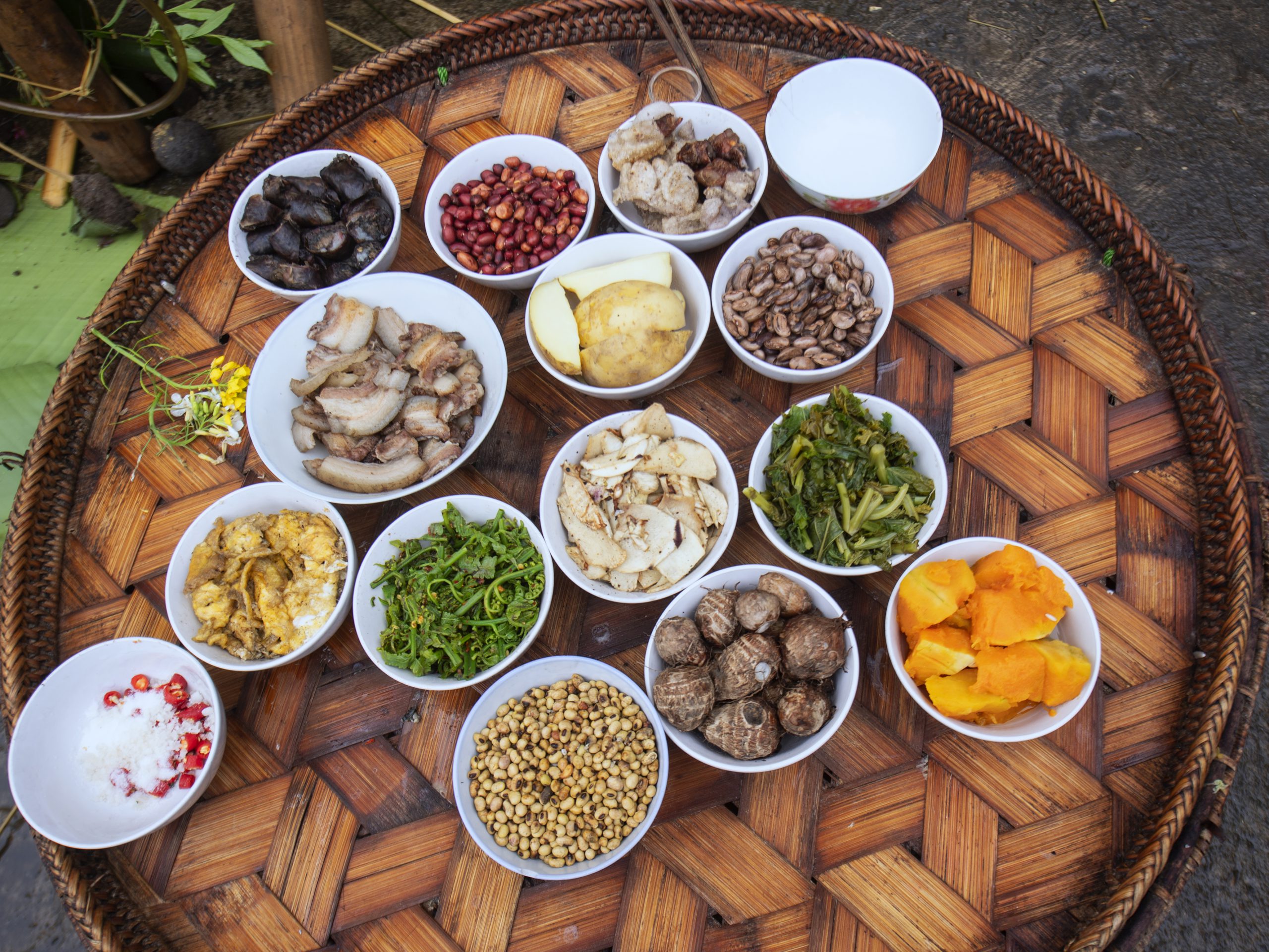 119.LỄ HỘI GẠ MA DO, DƯ GIÒ GIÒ VÀ TẾT THIẾU NHI CỦA NGƯỜI HÀ NHÌ ĐEN-Bùi Quốc Sỹ
