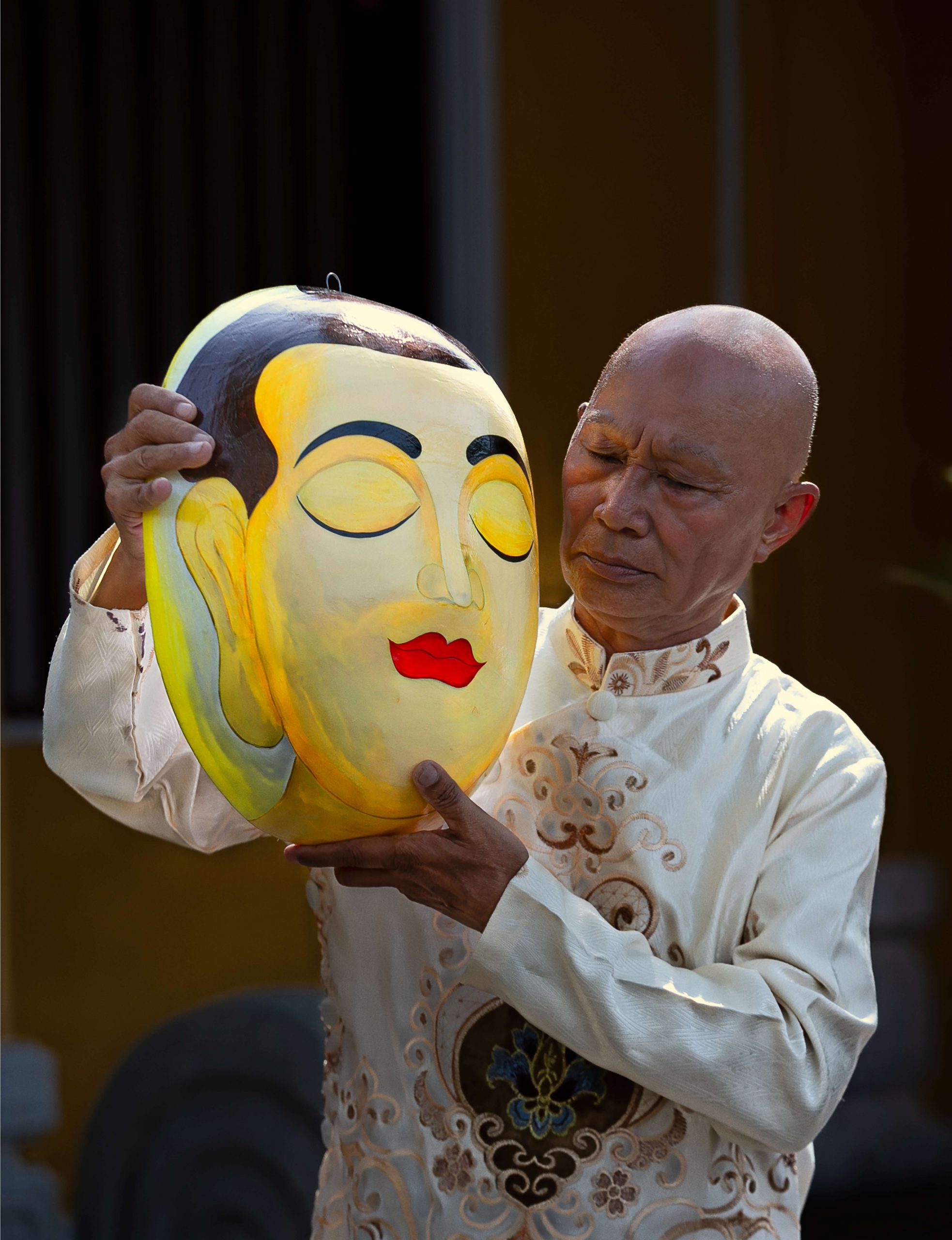 173. Mặt nạ thời gian – Lê Văn Vinh