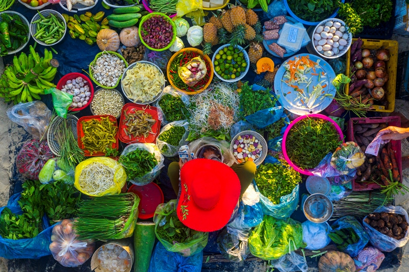 147.Nét đẹp phiên chợ vùng biển – Phạm Văn Phùng